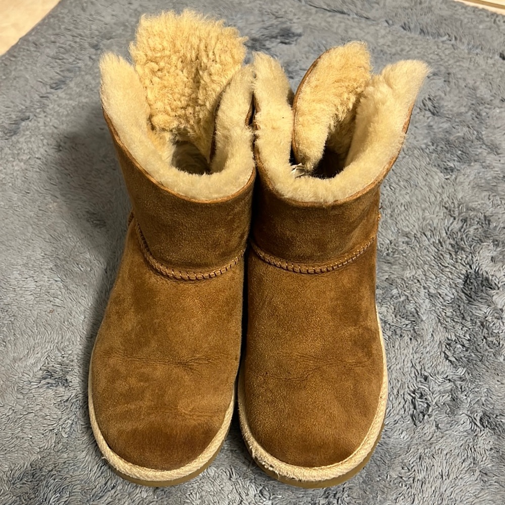 Girls Uggs